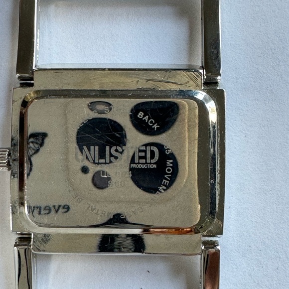 Women Unlisted watch - Picture 8 of 8